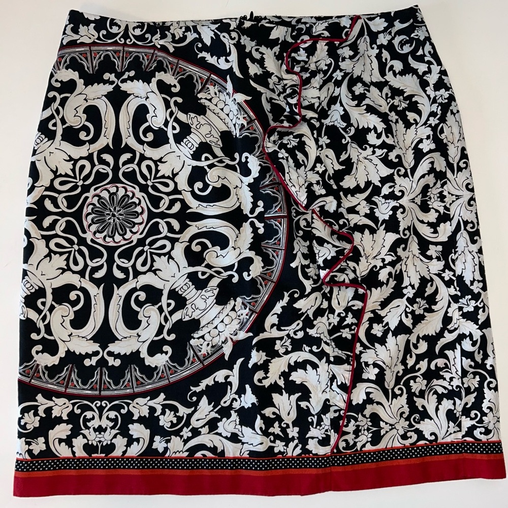WHITE HOUSE BLACK MARKET‎ Women's Silk Cotton Pencil Skirt Ruffle Floral Size 8